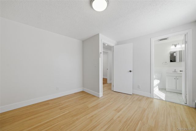 1510 Crotona Park East E, Bronx, NY 10460