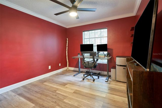 11905 LAKEMIST CIRCLE 74, Temple Terrace, FL 33617