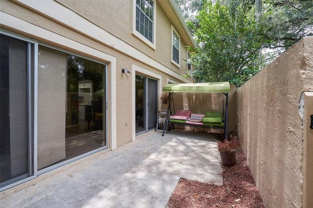 11905 LAKEMIST CIRCLE 74, Temple Terrace, FL 33617