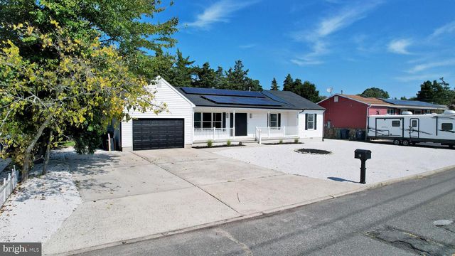 41 ATLANTIS BLVD, Tuckerton, NJ 08087
