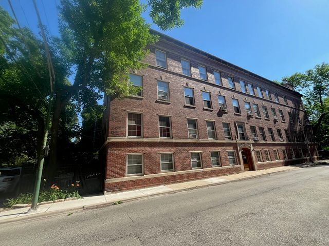 1424 E 58th Street 3, Chicago, IL 60637