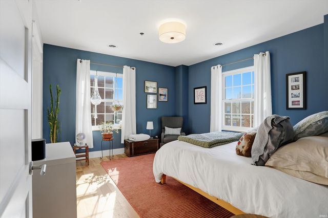 500 N Walnut St Apt 301, Bloomington, IN 47404