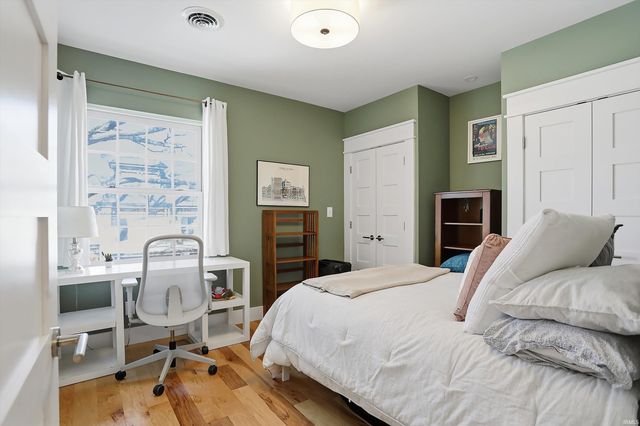 500 N Walnut St Apt 301, Bloomington, IN 47404