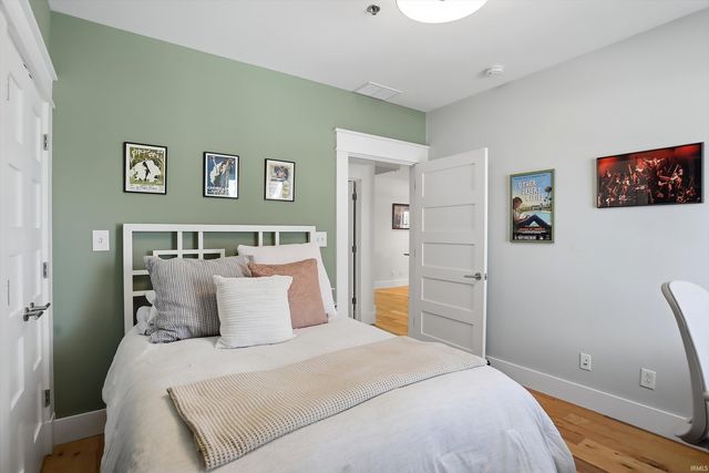 500 N Walnut St Apt 301, Bloomington, IN 47404