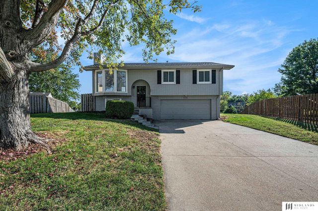 3105 Mirror Circle, Bellevue, NE 68123