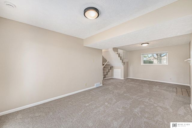 3105 Mirror Circle, Bellevue, NE 68123