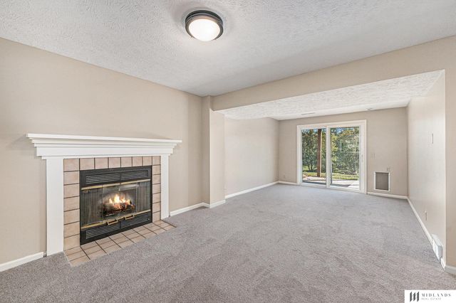 3105 Mirror Circle, Bellevue, NE 68123