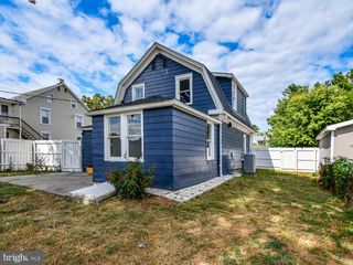 1006 ROSE HILL AVE, Hagerstown, MD 21740