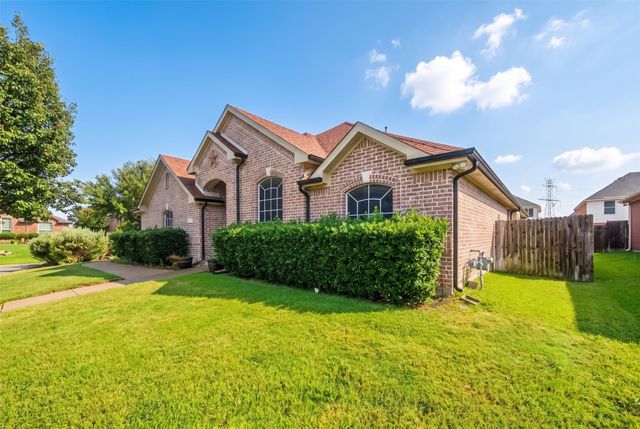701 Boone Trail, Mansfield, TX 76063