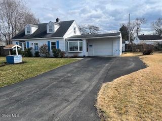 1051 Inner Drive, Rotterdam, NY 12303