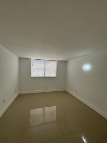 8002 SW 149th Avenue B304, Miami, FL 33193