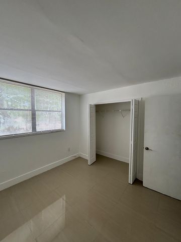 8002 SW 149th Avenue B304, Miami, FL 33193