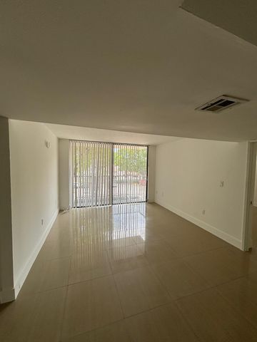 8002 SW 149th Avenue B304, Miami, FL 33193
