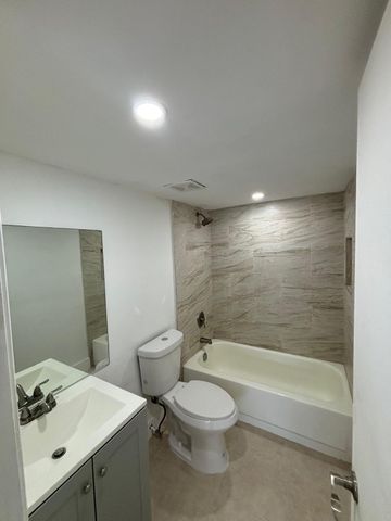 8002 SW 149th Avenue B304, Miami, FL 33193