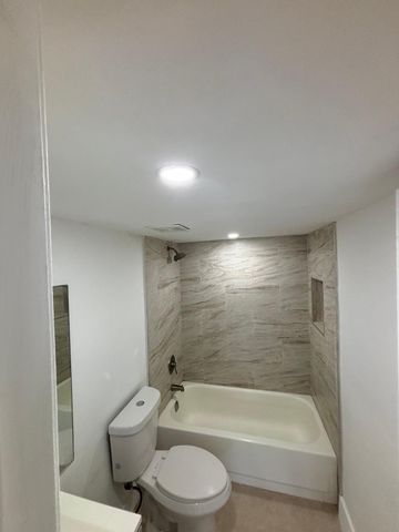 8002 SW 149th Avenue B304, Miami, FL 33193