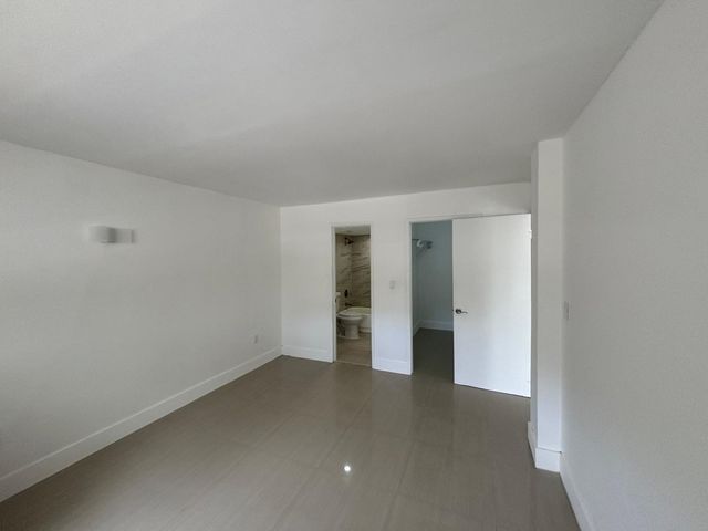 8002 SW 149th Avenue B304, Miami, FL 33193