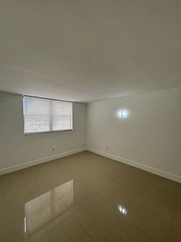 8002 SW 149th Avenue B304, Miami, FL 33193