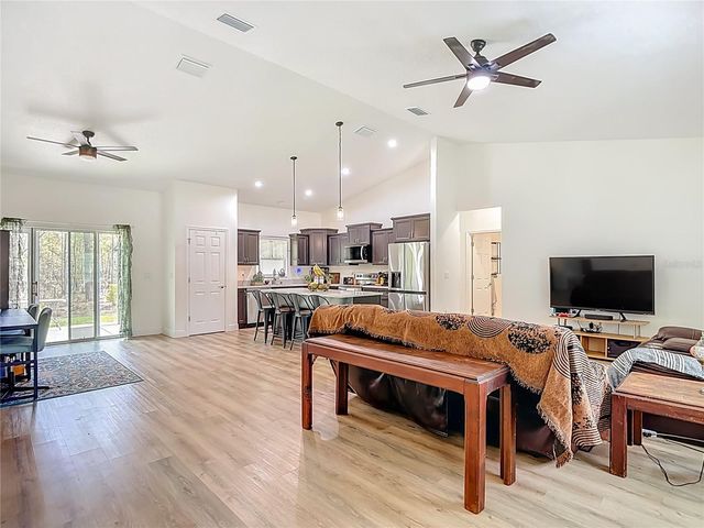 15062 MOUNT IVY ROAD, Weeki Wachee, FL 34614