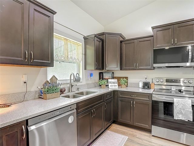 15062 MOUNT IVY ROAD, Weeki Wachee, FL 34614