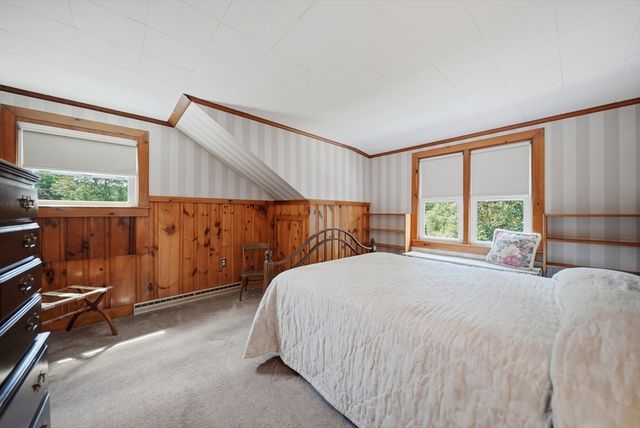 8 Otis Avenue, Salem, NH 03079