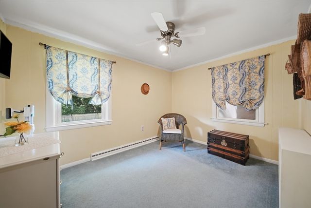 8 Otis Avenue, Salem, NH 03079