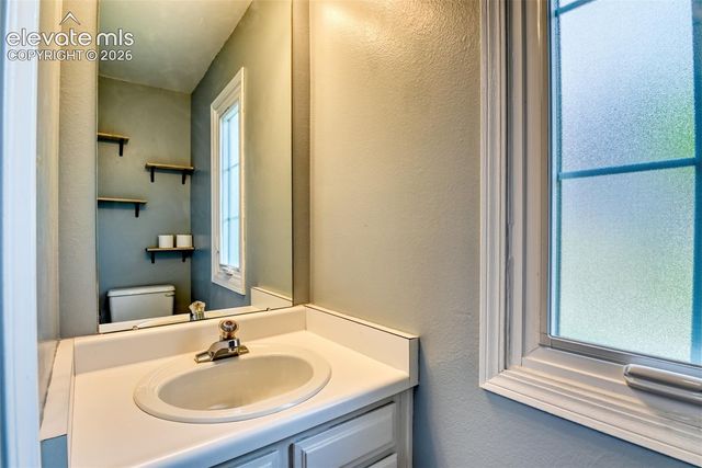 3374 Queen Anne Way, Colorado Springs, CO 80917