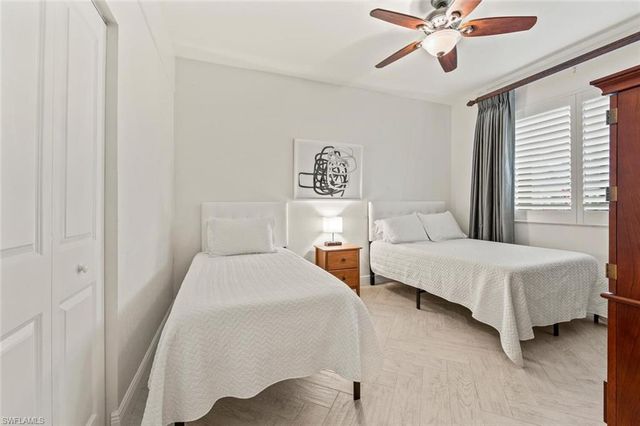 1035 SANDPIPER ST F-104, Naples, FL 34102