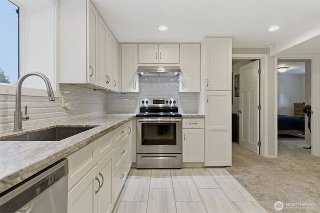 6427 182nd Place SW, Lynnwood, WA 98037