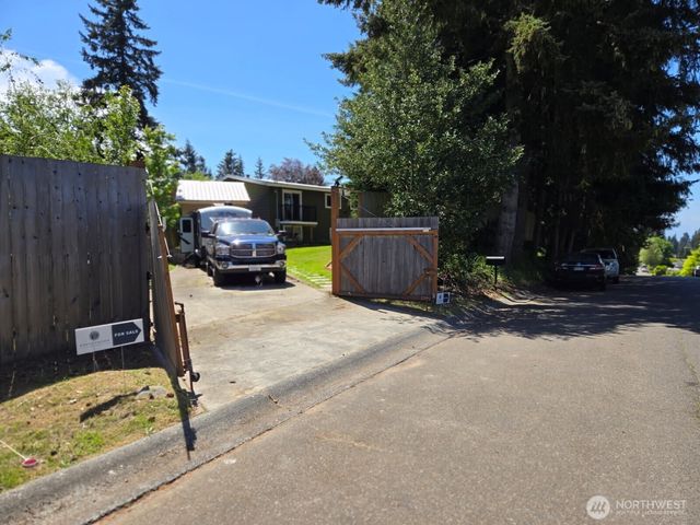 6427 182nd Place SW, Lynnwood, WA 98037