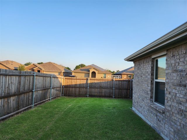 100 Stovall Lane, Caddo Mills, TX 75135