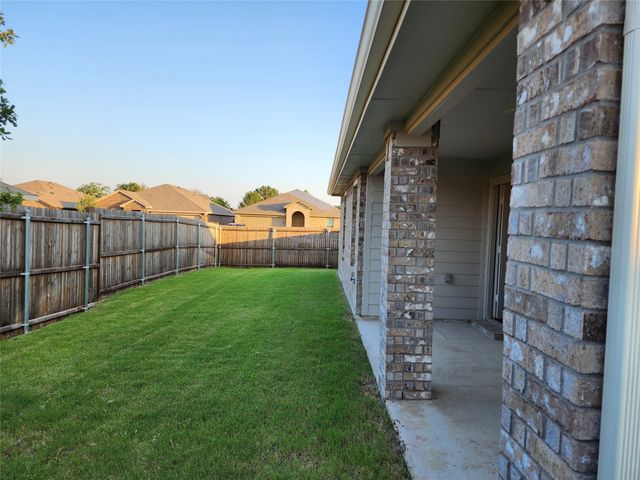 100 Stovall Lane, Caddo Mills, TX 75135