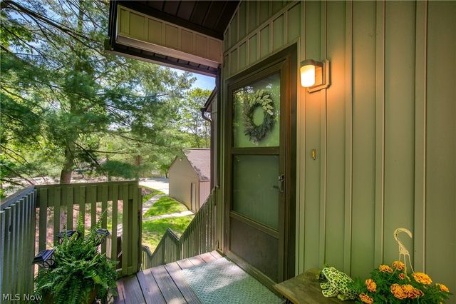 2153 Pinebrook Trail, Cuyahoga Falls, OH 44223