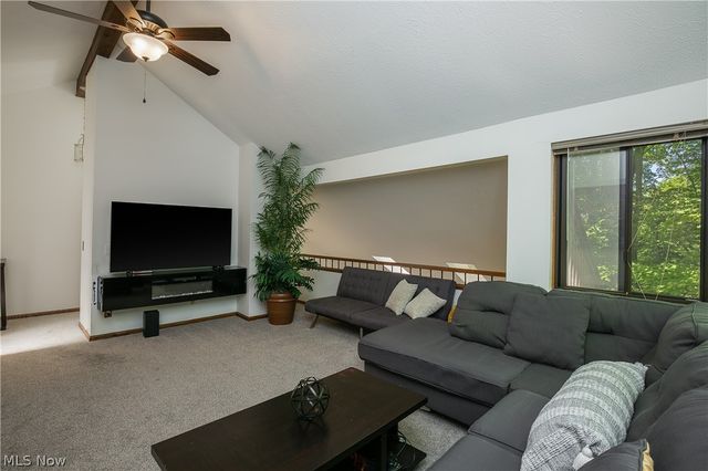 2153 Pinebrook Trail, Cuyahoga Falls, OH 44223
