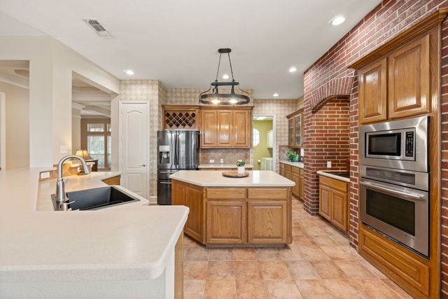 12316 Silver Maple Drive, Fort Worth, TX 76244