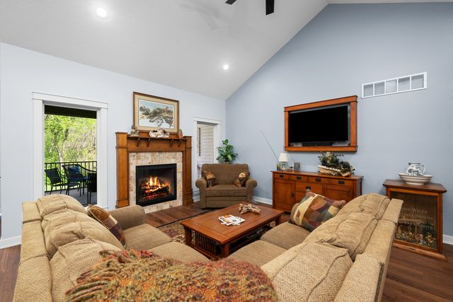 1709 E 6th Street A, Coal Valley, IL 61240