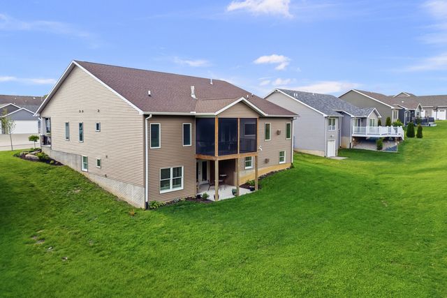 1709 E 6th Street A, Coal Valley, IL 61240