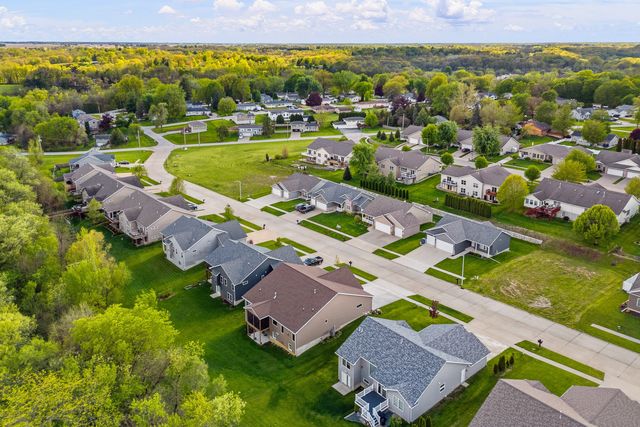 1709 E 6th Street A, Coal Valley, IL 61240