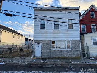 130 Union Street, Carteret, NJ 07008