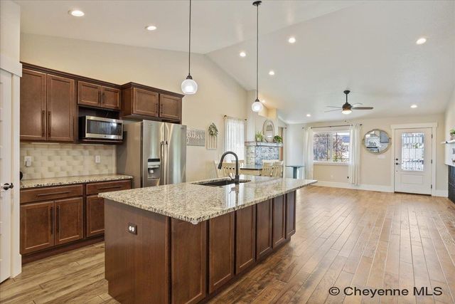 6507 HITCHING POST LN, Cheyenne, WY 82001