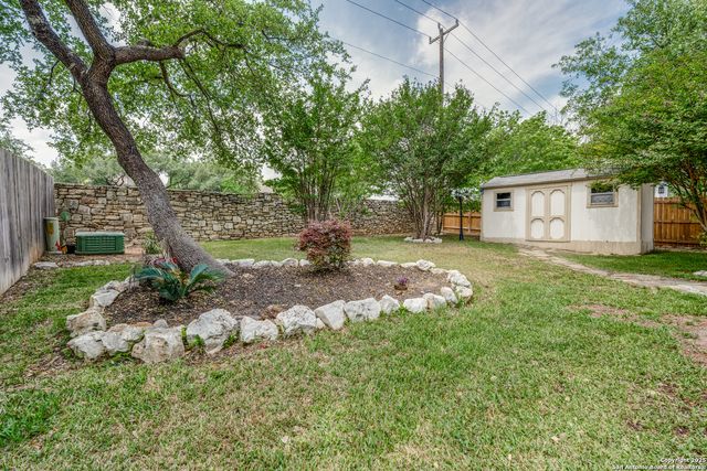 25639 Spirea, San Antonio, TX 78261