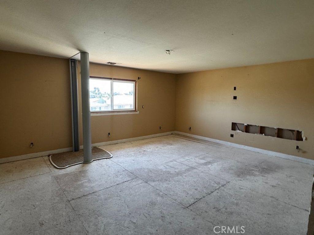 Image 13 of property listing at 11620 187th Street, Artesia, CA 90701