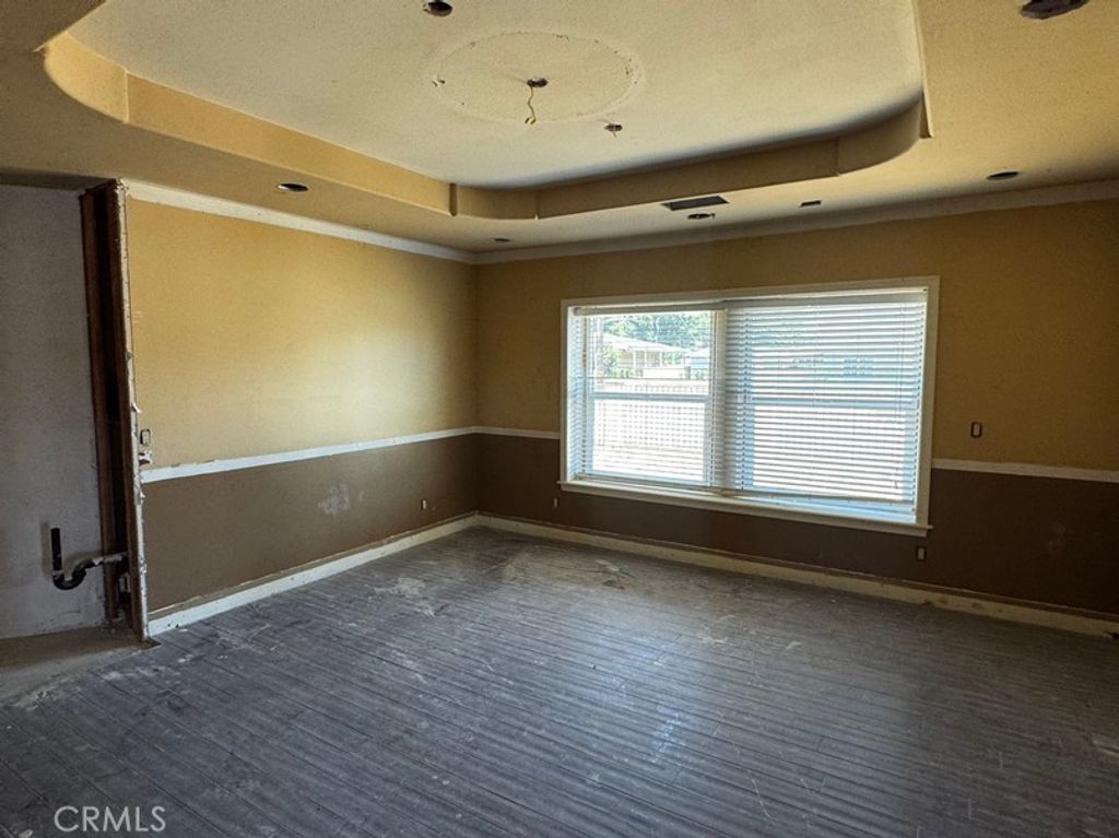 Image 5 of property listing at 11620 187th Street, Artesia, CA 90701