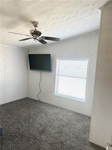 27022 Index Drive, Brookfield, MO 64628