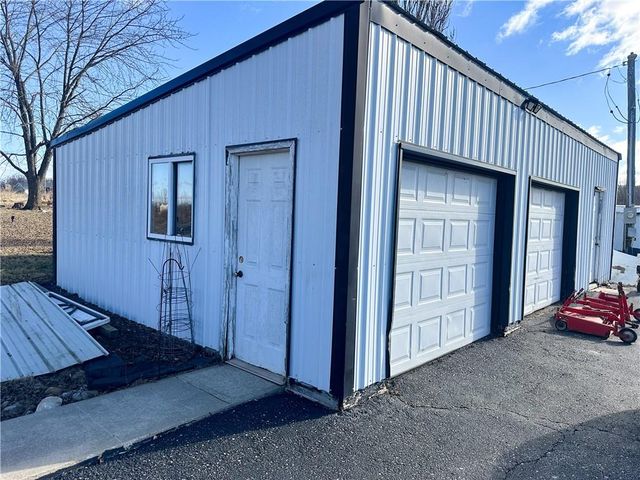 27022 Index Drive, Brookfield, MO 64628