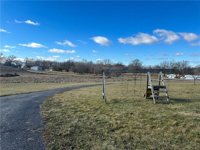 27022 Index Drive, Brookfield, MO 64628