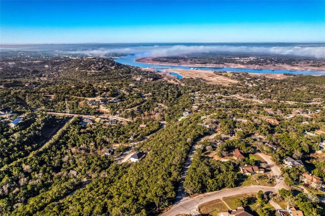 21003 Ridgeview LOOP, Lago Vista, TX 78645