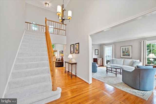 13809 S SPRINGS DR, Clifton, VA 20124