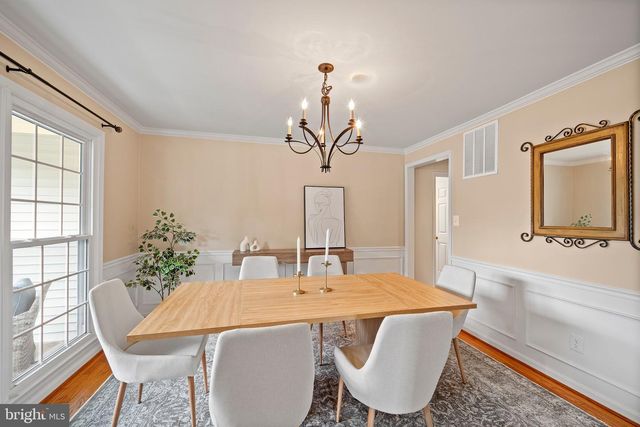 13809 S SPRINGS DR, Clifton, VA 20124