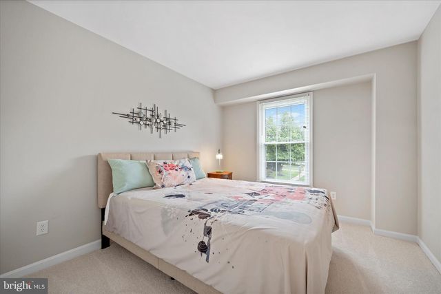 13809 S SPRINGS DR, Clifton, VA 20124