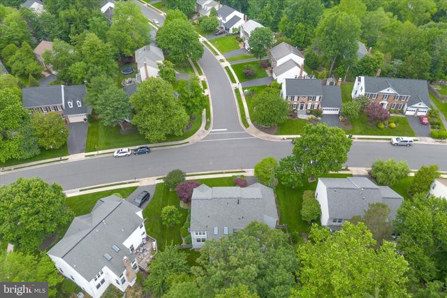 13809 S SPRINGS DR, Clifton, VA 20124